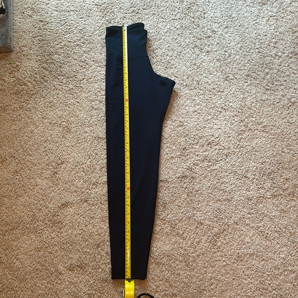 Brand new old navy high-rise powerpress leggings - Picture 4 of 6